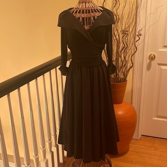 Jessica Howard black classy dress - Picture 1 of 11